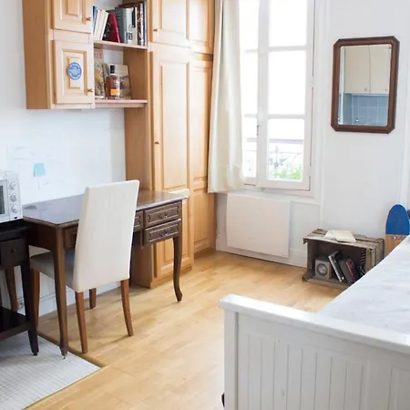 Bright Studio Near The Eiffel Tower Appartamento *