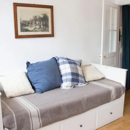 Bright Studio Near The Eiffel Tower Appartamento Parigi