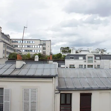 Bright Studio Near The Eiffel Tower Parigi